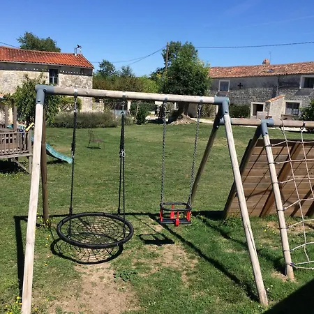 Casa vacanze Jardin Saint-Mande-sur-Bredoire